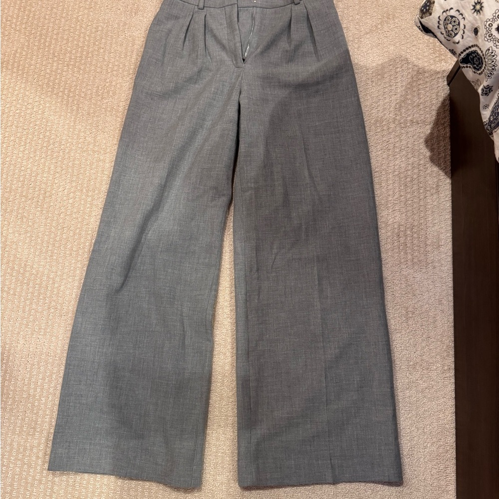 Aritzia Babaton Charcoal Trousers
